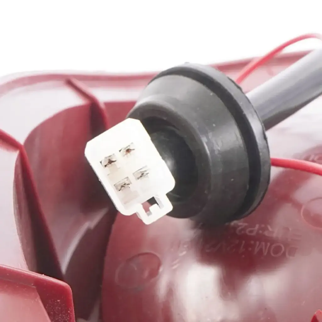 FAROL TRASERO CHEVROLET SPARK 06-15 DERECHO  TW UB7D1