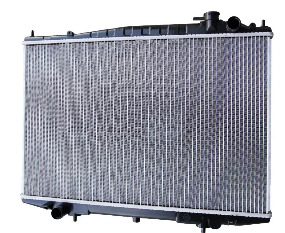 RADIADOR NISSAN TERRANO 2.4 BENCINERA /3.0 DIESEL TW UB DOR