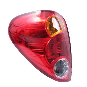 FAROL TRASERO MITSUBISHI L200 07-15 IZQUIERDO  TW UB25C3