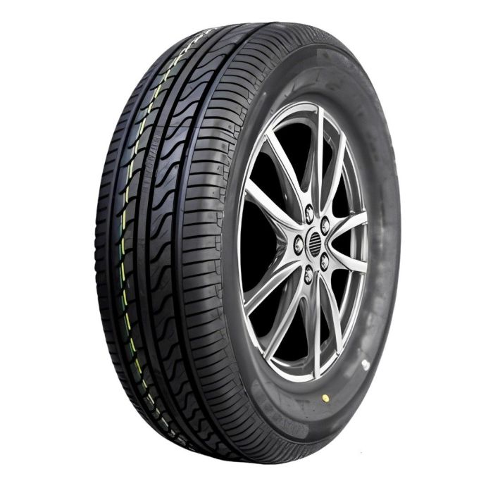 [9773] NEUMATICO 215/55 R16 LUISTONE