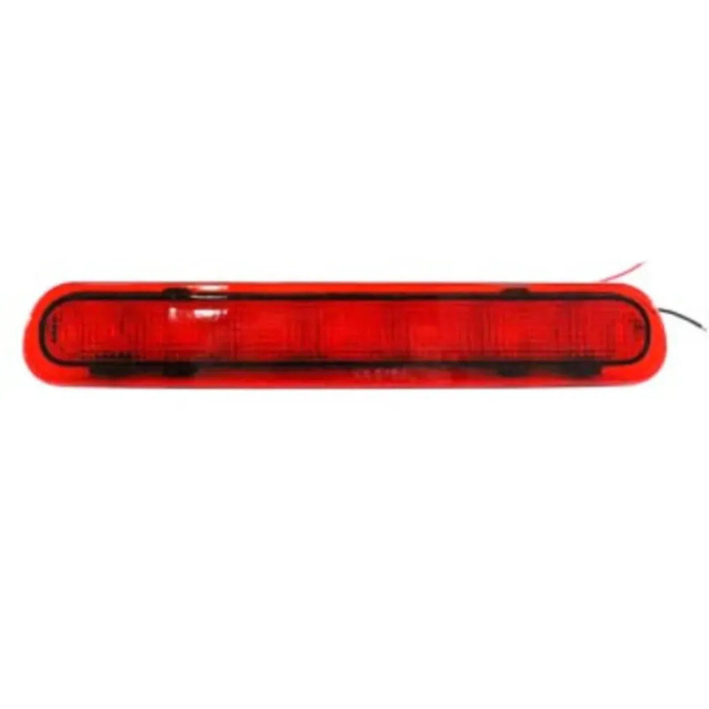 TERCERA LUZ FRENO TOYOTA HILUX 05-15 (PORTALON) TW UB15C3