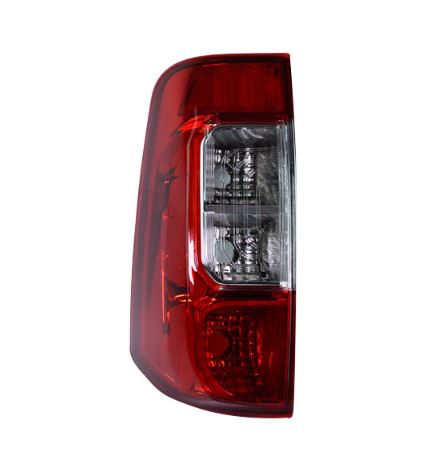 [17722] FAROL TRASERO NISSAN NP300 2.3 16-20 C/CABLE DERECHO  CH UB8C2