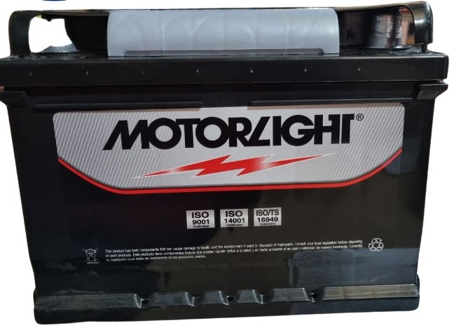 BATERIA 55 AMPERES MOTORLIGHT 475 CCA POSITIVO IZQUIERDO ( MFR55E )