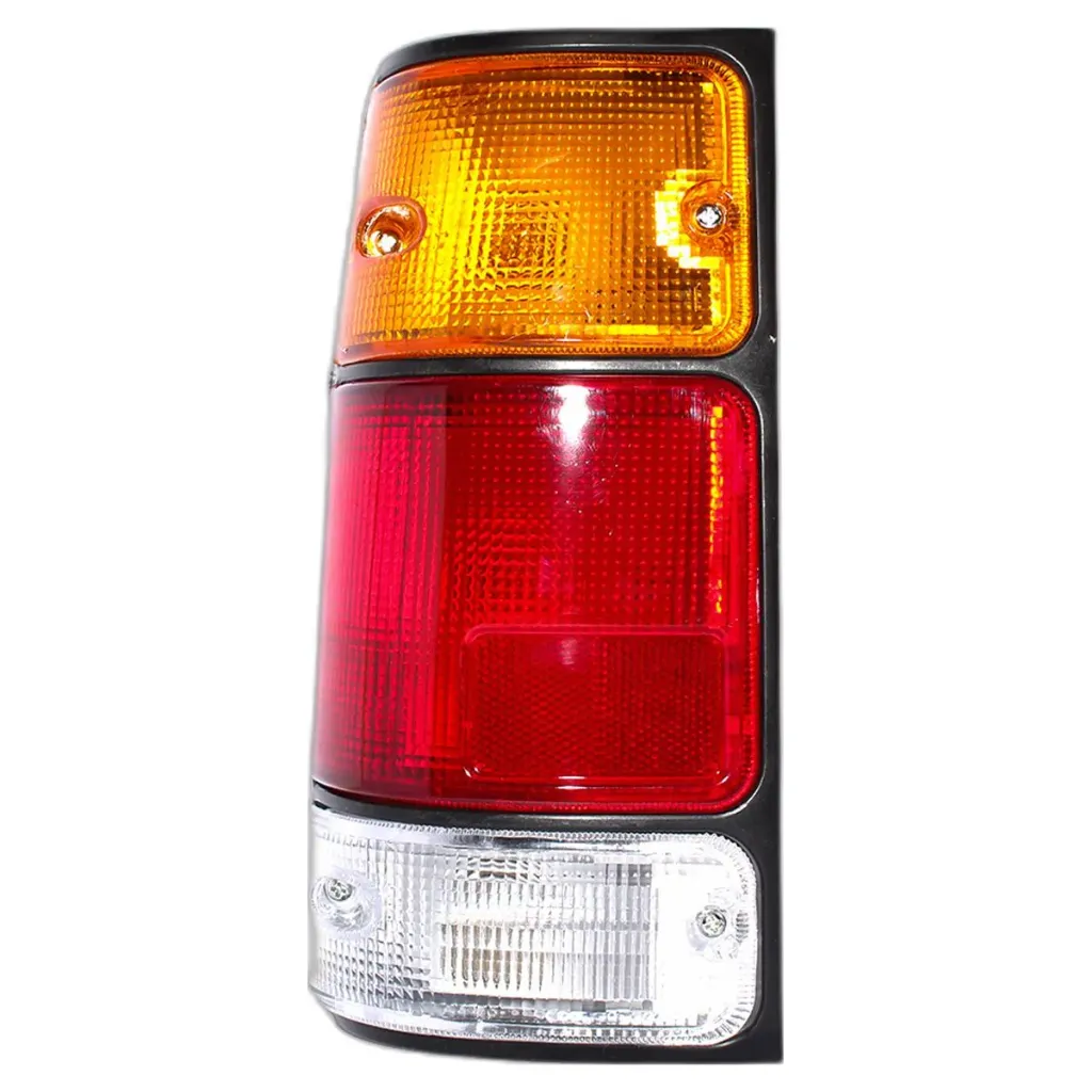 [2541] FAROL TRASERO CHEVROLET LUV 89-96 NEGRO IZQUIERDO TW UB 26C1