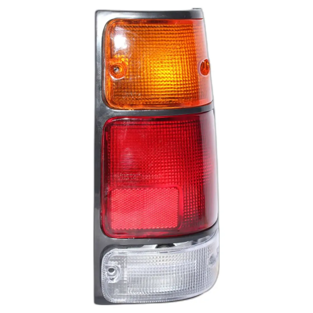 [2542] FAROL TRASERO CHEVROLET LUV 89-96 NEGRO DERECHO  TW UB26C1