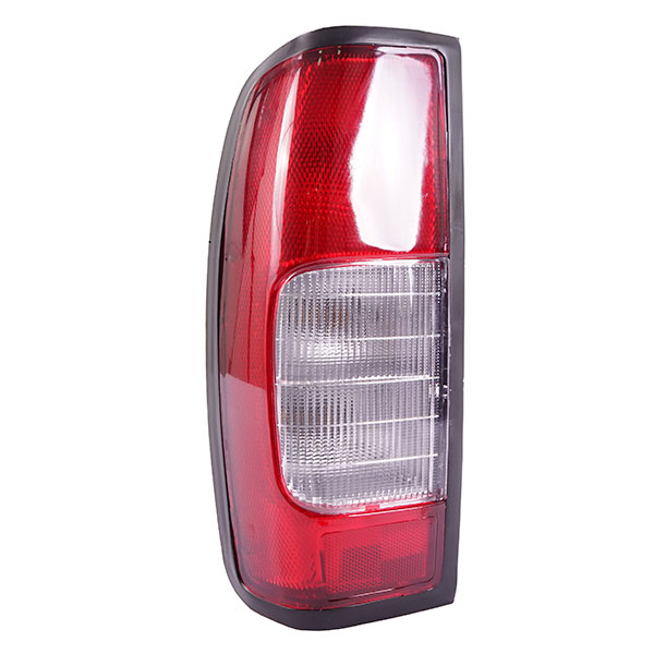 [7162] FAROL TRASERO NISSAN TERRANO 02-11 IZQUIERDO  TW (26555-2S425) UB26C1