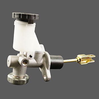 [18051] BOMBA EMBRAGUE NISSAN TERRANO 2.4-3.2 97-15 (TUERCA GRANDE ABAJO) TW UB32B8