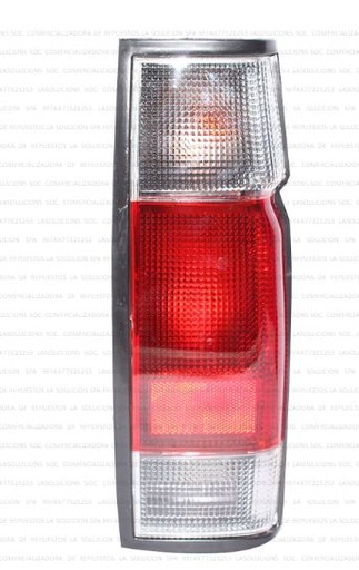 [3713] FAROL TRASERO NISSAN D21 2002> DERECHO  TW UB6D2